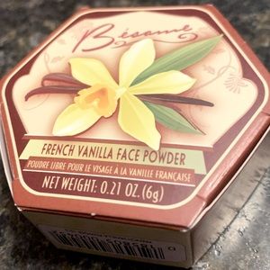RARE Besame French Vanilla Face Powder
